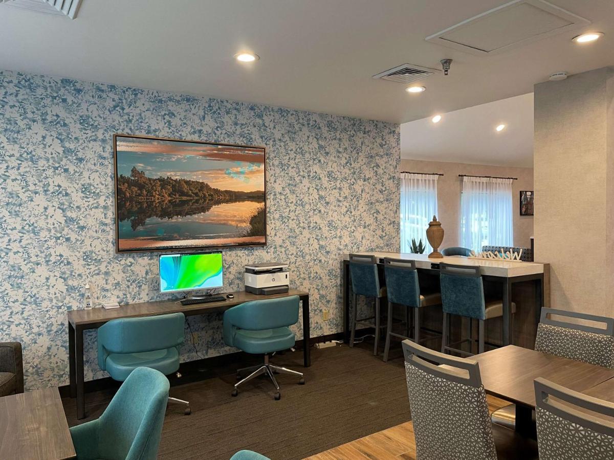 Best Western Fishkill Inn & Suites Exterior photo