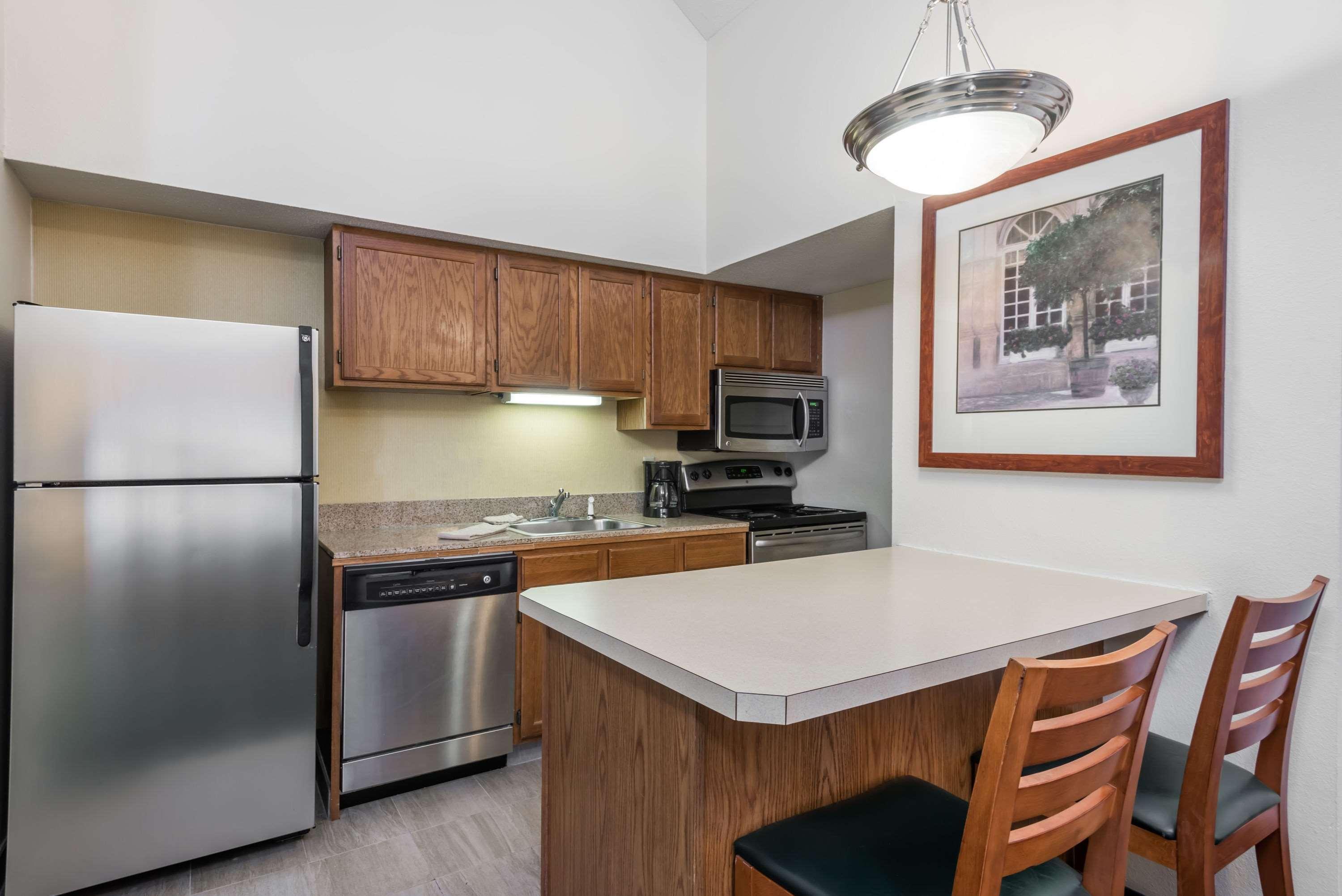 Best Western Fishkill Inn & Suites Exterior photo
