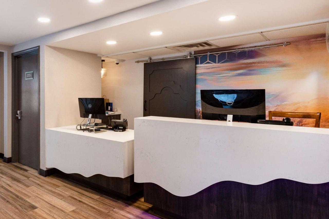 Best Western Fishkill Inn & Suites Exterior photo