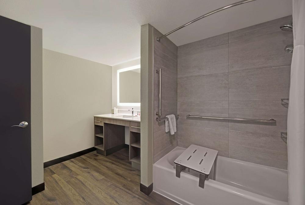 Best Western Fishkill Inn & Suites Exterior photo