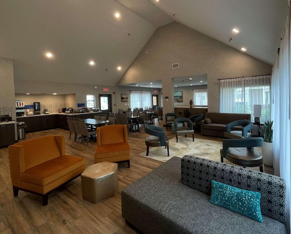 Best Western Fishkill Inn & Suites Exterior photo